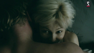 Ingeborga Dapkunaite - Most s01e02 (2017) HD 1080p