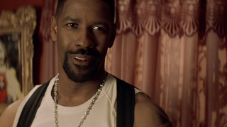 Eva Mendes – Training Day (2001)