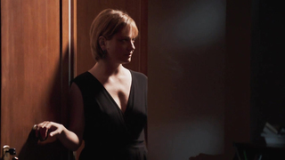 Giovanna Mezzogiorno - Napoli Velata (2017)