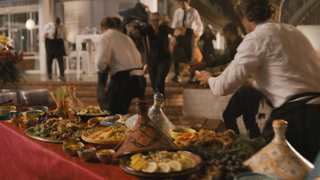 McKenna Slone - على الحافة s01e08 (2021)