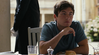 Alison Oliver, Rosamund Pike, ecc - Saltburn (2023) HD 1080p