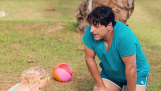 Luise Bähr, Meira Durand, Katrin Röver, Karoline Schuch - Die zweite Welle s01e01-03 (2023) HD 1080p