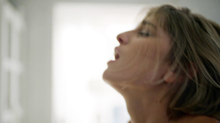 Mariya Shumakova, Lyubov Tikhomirova, Nino Ninidze, Sofya Shidlovskaya, Alyona Savastova - Teoriya bolshikh deneg s01e01-07 (2023) HD 1080p