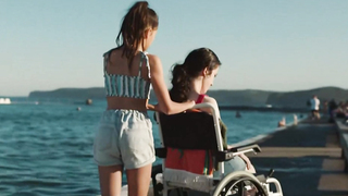 Hannah Diviney, Miriama Smith, Emily Havea, Caroline Oavda - Latecomers s01e01-06 (2022) HD 1080p