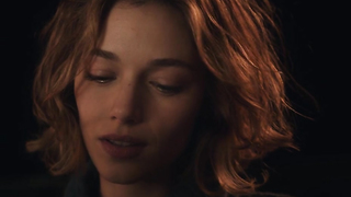 Eva Danino, Eloise Valli, etc - Friendzone (2021) HD 1080p