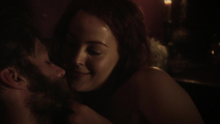 Azure Parsons, Janet Montgomery – Salem s01e02 (2014) HD 1080p