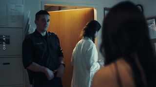 Fanni Schneider, Theresa Riess, Mara Romei, Anja Pichler - Biester s01e01-04 (2022) HD 720p