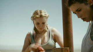 Grace Caroline Currey, Virginia Gardner - Fall (2022) HD 1080p