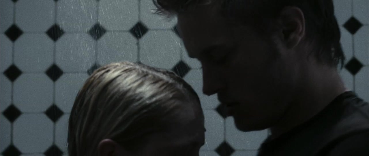 Teresa Palmer nude topless butt sex and very hot – Restraint (2004)