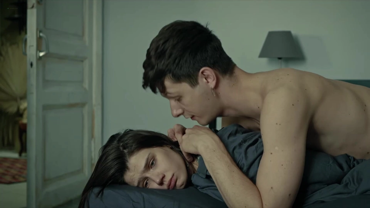 Hol mushuk dick porno anal Ayollar yalang dumbalarini korsatadilar