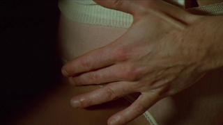 Marie Trintignant - Gabing Tag-araw sa Lungsod (FR-1990)