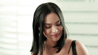 Apple Dy, Skye Gonzaga, Trish Gaden - Baligtaran (2024)