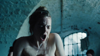 Emma Stone - The Favourite (2018)