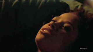 Stacey Dash, Tammy Parks, Sandra Ferguson - Illegal in Blue (1995)