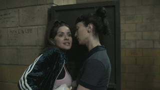 China Suárez (Eugenia Suarez), Ana Garibaldi, Camila Peralta, Verónica Llinás, Inés Estévez, Carolina Ramírez, Charo López, Antonella Ávalos Alos, Violeta Vicario Furfaro - En El Barro s02e03-08 (2026)