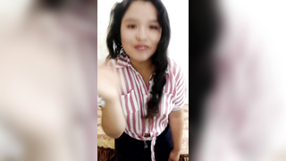 Putita bonita le encanta follar estilo perrito