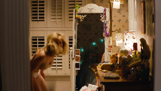 Jennette McCurdy, Virginia Gardner, Kiersey Clemons - Little Bitches (2018) HD 1080p
