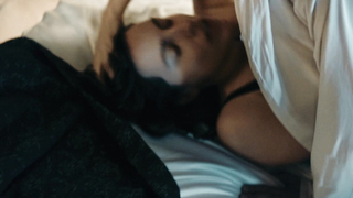 Lana Cooper , Antje Traue - Berlin One (Berlin Eins) (2015) HD 1080p