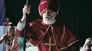 Bärbel Schwarz, Lou Strenger - Holy Meat (2025) HD 1080p