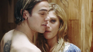 Lizzy Caplan, Jenny Wade - Love Is the Drug (2006) HD 1080p