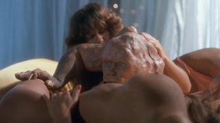 Tina Louise Hilbert, Carla Morrell, Carmen Morrell - Basket Case 3 (1991) HD 1080p