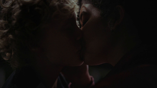 Femke Vanhove, Lina Miftah - Skiff (2025) HD 1080p