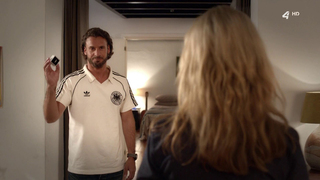 Stefanie Stappenbeck - Super-Dad (2015) HD 1080p