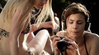 Henrike von Kuick, Aylin Tezel – Am Himmel der Tag (2012) HD 1080p