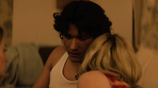 Molly Bernard, Pearl Amanda Dickson - A Nice Lady (2025) HD 1080p