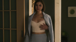 Evdokiya Tarasova, Dana Abyzova - Beyaz Gecelerin Sırları s01e04e07 (2025-2026) HD 1080p