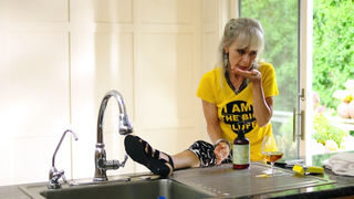 Tracie Bennett - The Extinction of Fireflies (2021) HD 1080p