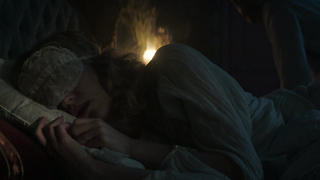 Evelyne Brochu, Amélia Lacquemant - Paris Police 1905 s01e02e03e06 (2022) HD 1080p