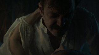 Evelyne Brochu, Amélia Lacquemant - Paris Police 1905 s01e02e03e06 (2022) HD 1080p