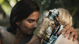 Ellie Bamber - Prisoners Of Paradise (2025) HD 1080p