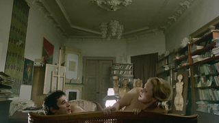 Beata Tumkiewicz, Beata Tyszkiewicz - The Dancing Hawk (Tanczacy jastrzab) (1977) HD 1080p