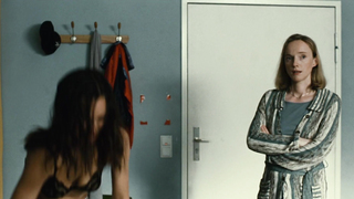 Julia Hummer, Sabine Timoteo - Gespenster (2005) HD 1080p