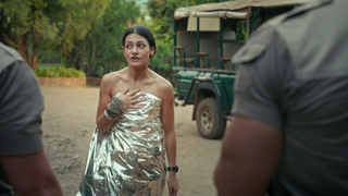 Anja Taljaard, Dané de Waal, Kayli 'Elit Smith, Malissa Zanobia Snyman, Loryda Erasmus, Elme Muller, Bontle Serai - Khaki Fever (2025) HD 1080p