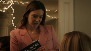 Бизи Филипс - Cupertino s01e02 (2026) HD 1080p