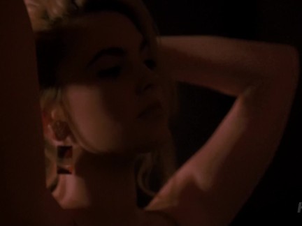 Drew Barrymore Nude Sex Poison Ivy 1