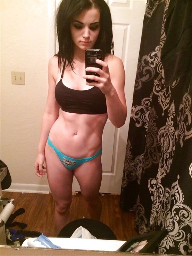 Paige nude selfie